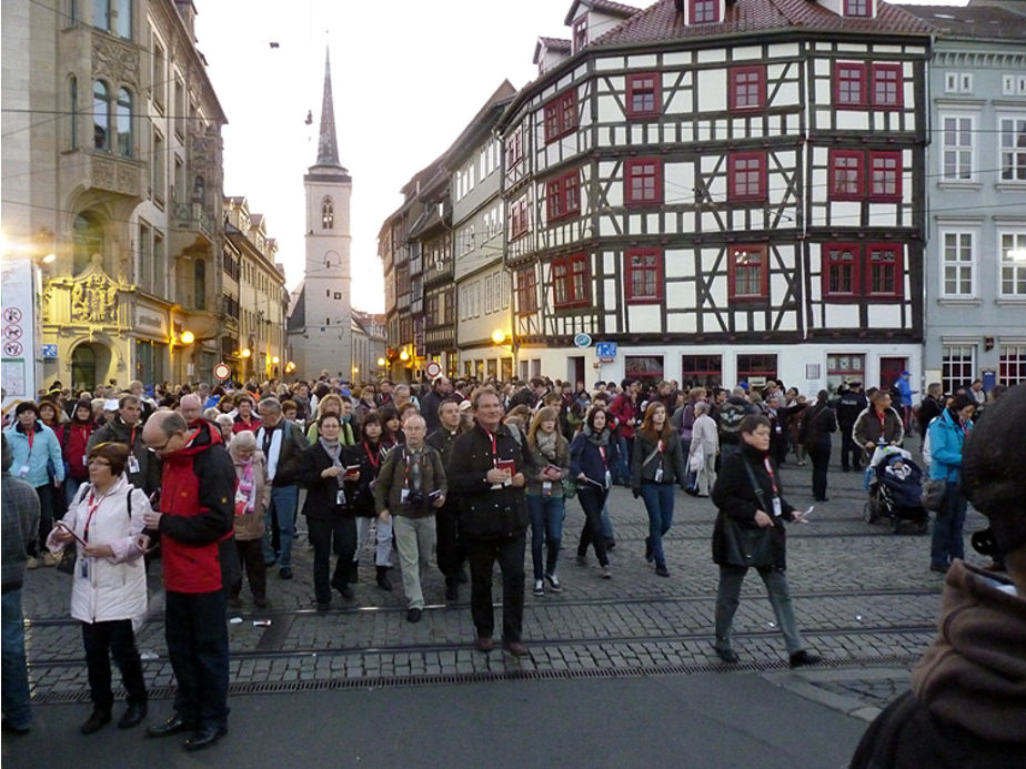 Naumburger pilgerten zum Heiligen Vater nach Erfurt (Foro: Karl-Franz Thiede)